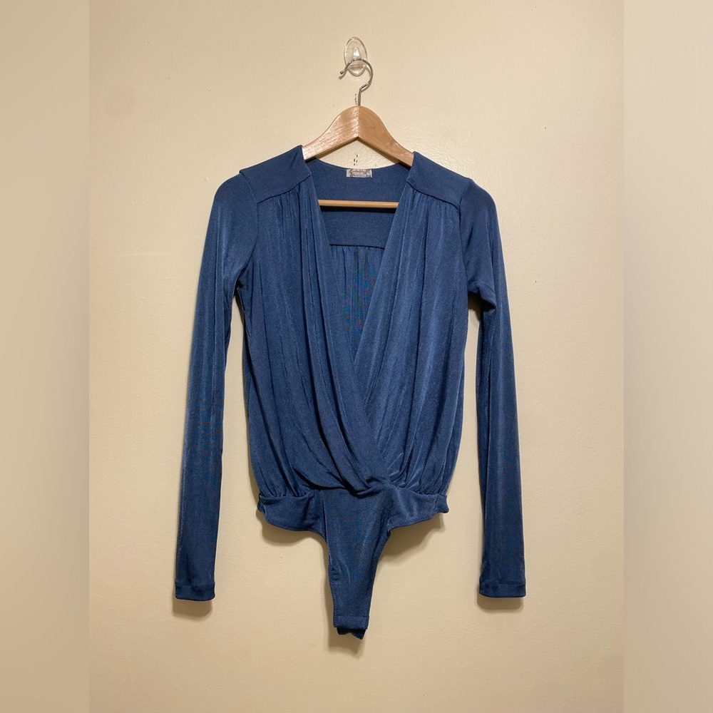 Free People Intimately Navy Blue Long Sleeve Surplice Bodysuit. Size S